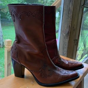 Antonio melani western style leather ankle boots
